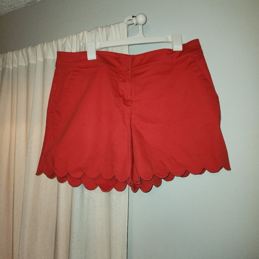 The Limited Size 14 Red Scallop Hemmed Shorts
